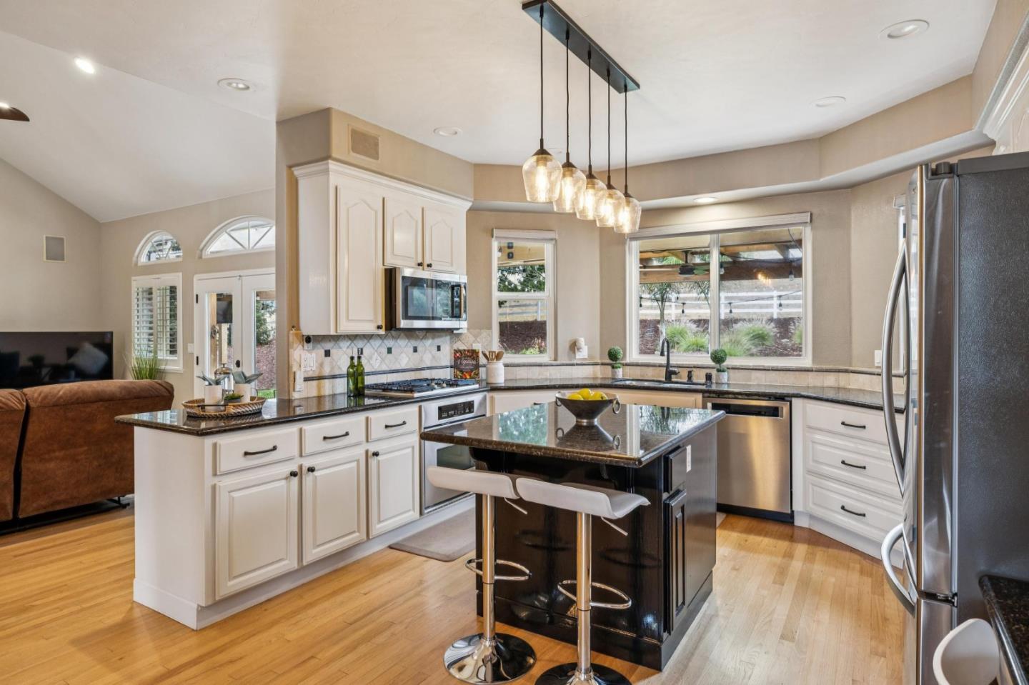 7000 Diablo Hills Road Tres Pinos, CA 95075 - Photo 17 of 47