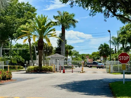 $2,100 | 1044 South Independence Drive, Unit 1044I, Homestead, FL 33034
