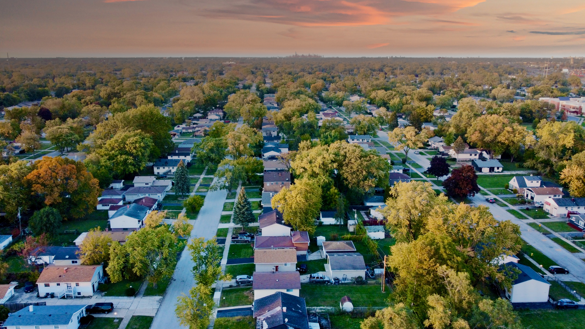 16637 Paulina Street Markham, IL 60428 - Photo 19 of 20 an aerial view of multiple house