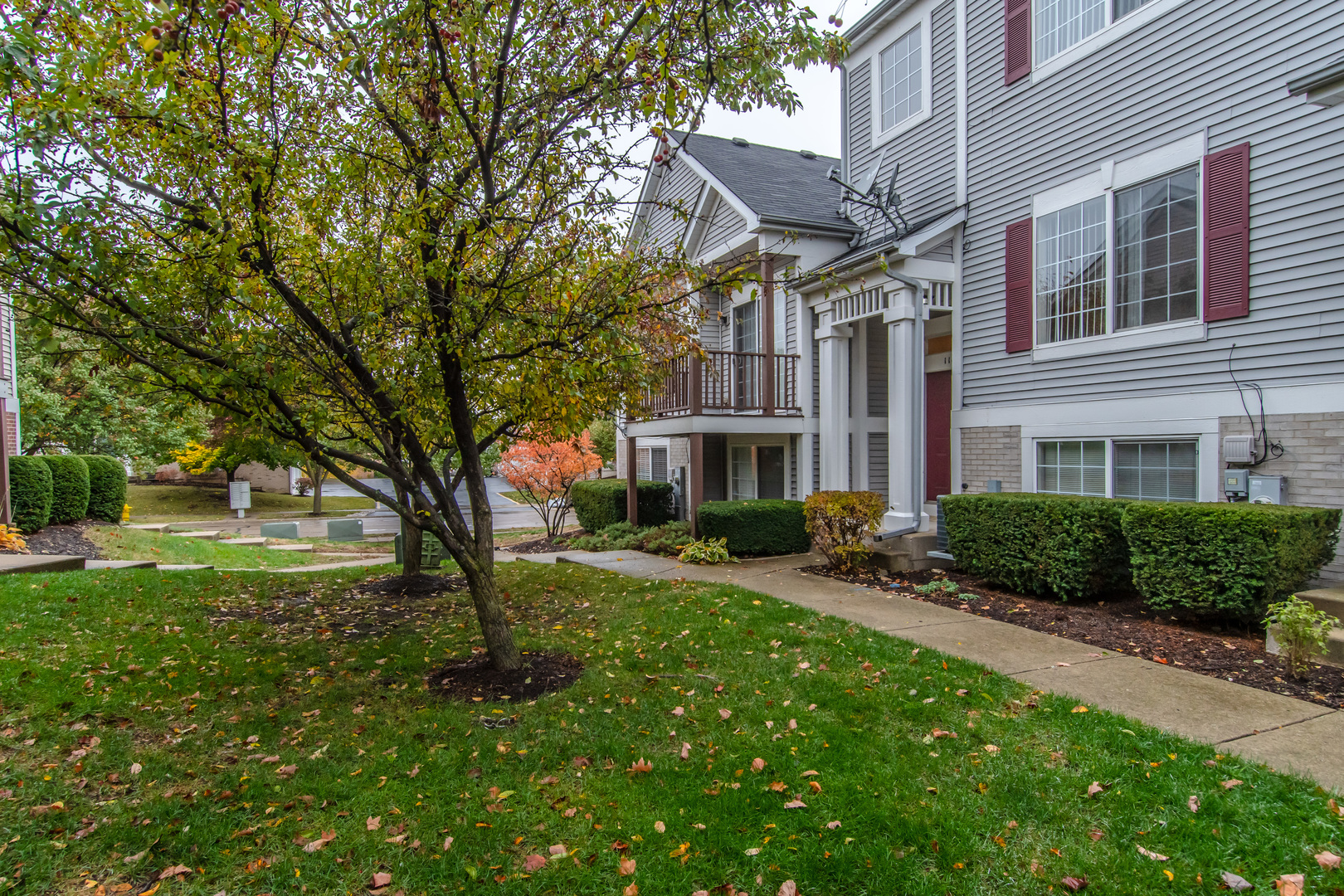 114 Enclave Circle, Unit B Bolingbrook, IL 60440 - Photo 2 of 32