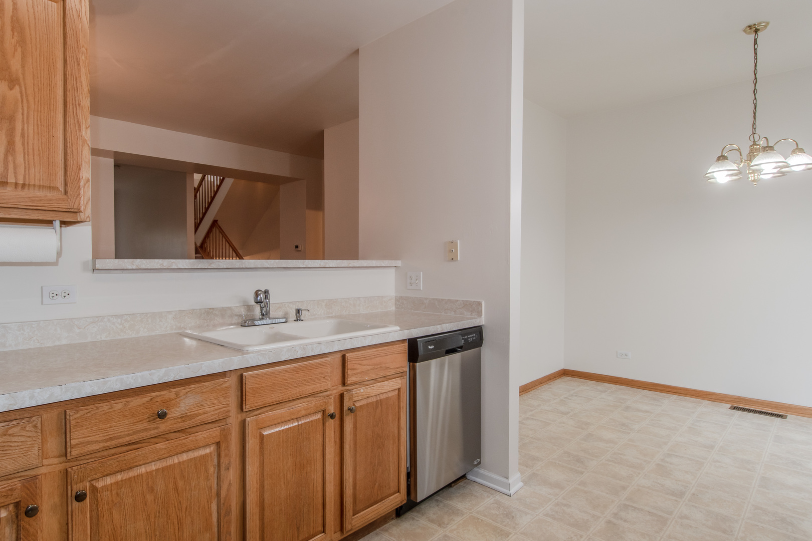 114 Enclave Circle, Unit B Bolingbrook, IL 60440 - Photo 14 of 32