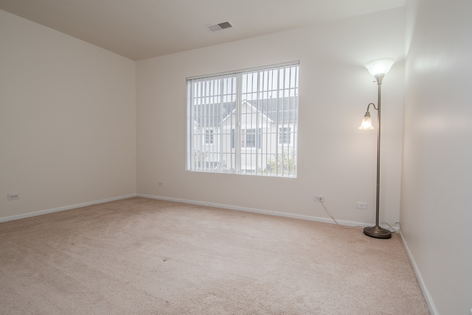 114 Enclave Circle, Unit B Bolingbrook, IL 60440 - Photo 18 of 32