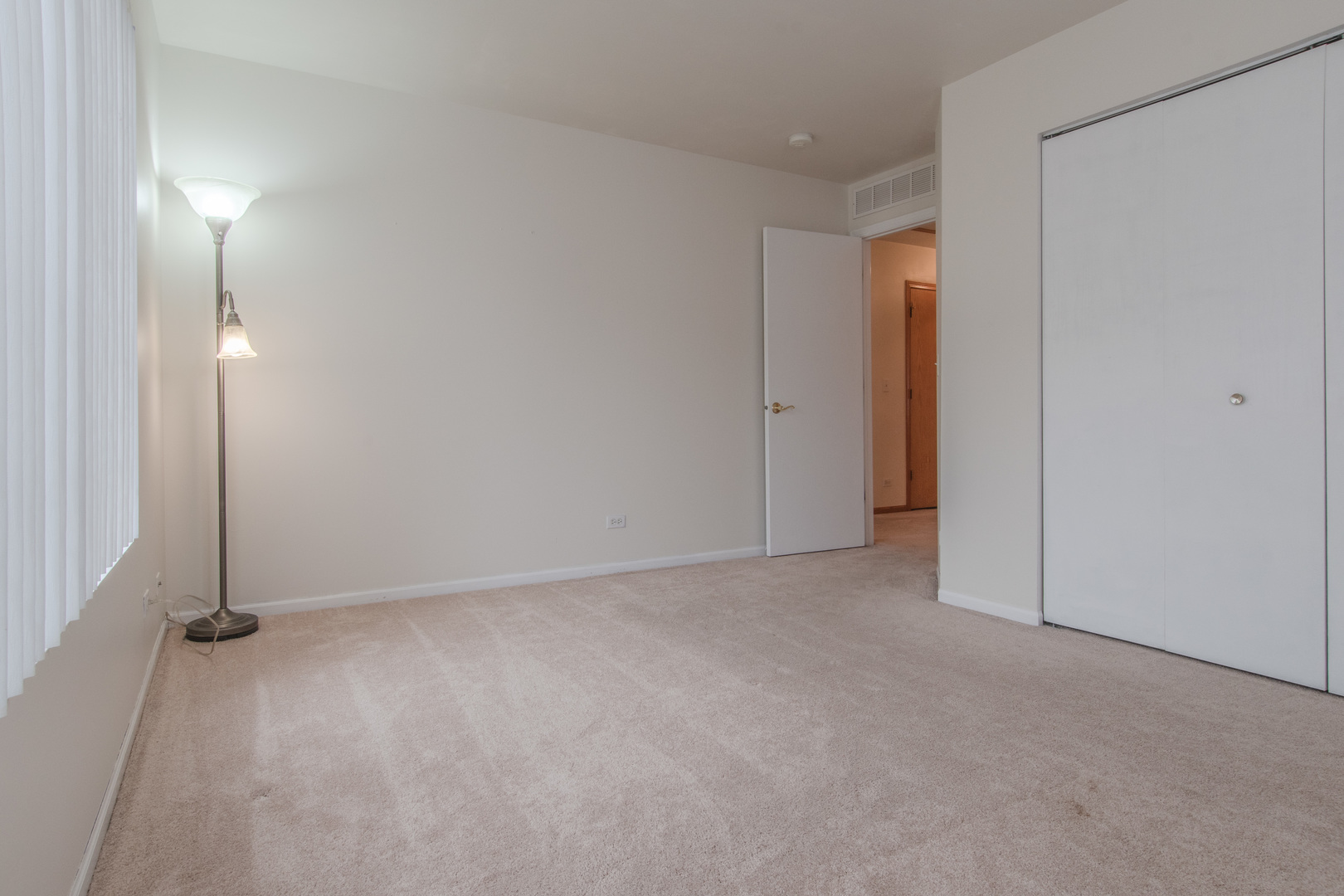 114 Enclave Circle, Unit B Bolingbrook, IL 60440 - Photo 20 of 32