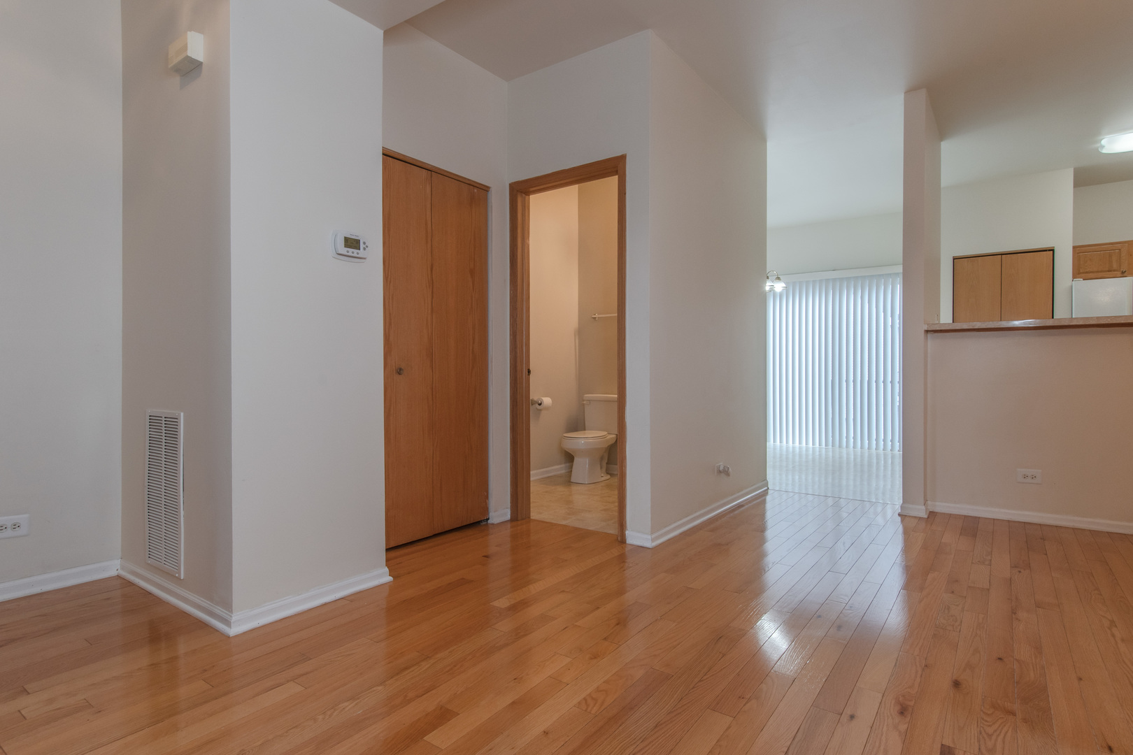114 Enclave Circle, Unit B Bolingbrook, IL 60440 - Photo 7 of 32