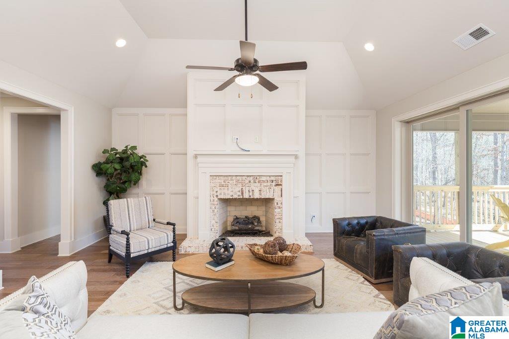 2407 Violet Circle Birmingham, AL 35242 - Photo 4 of 31
