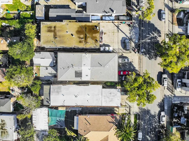 $675,000 | 1927 82nd Avenue, Oakland, CA 94621