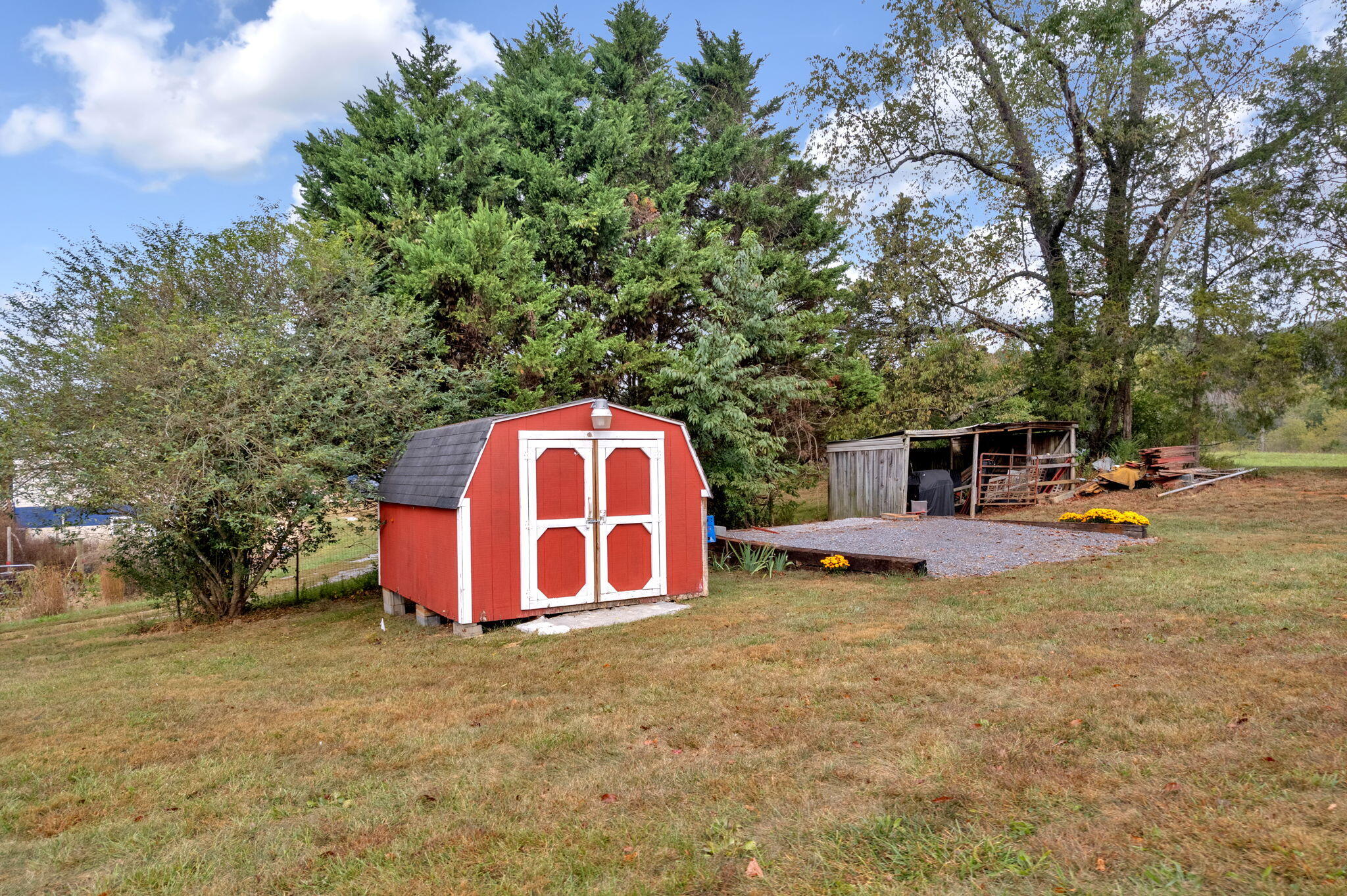 537 Way Cross Road Church Hill, TN 37642 - Photo 32 of 39 33-web-or-mls-DJI_0452