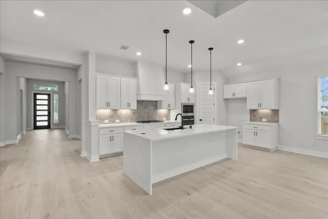 $570,000 | 132 Lily Pad Lane, Kyle, TX 78640