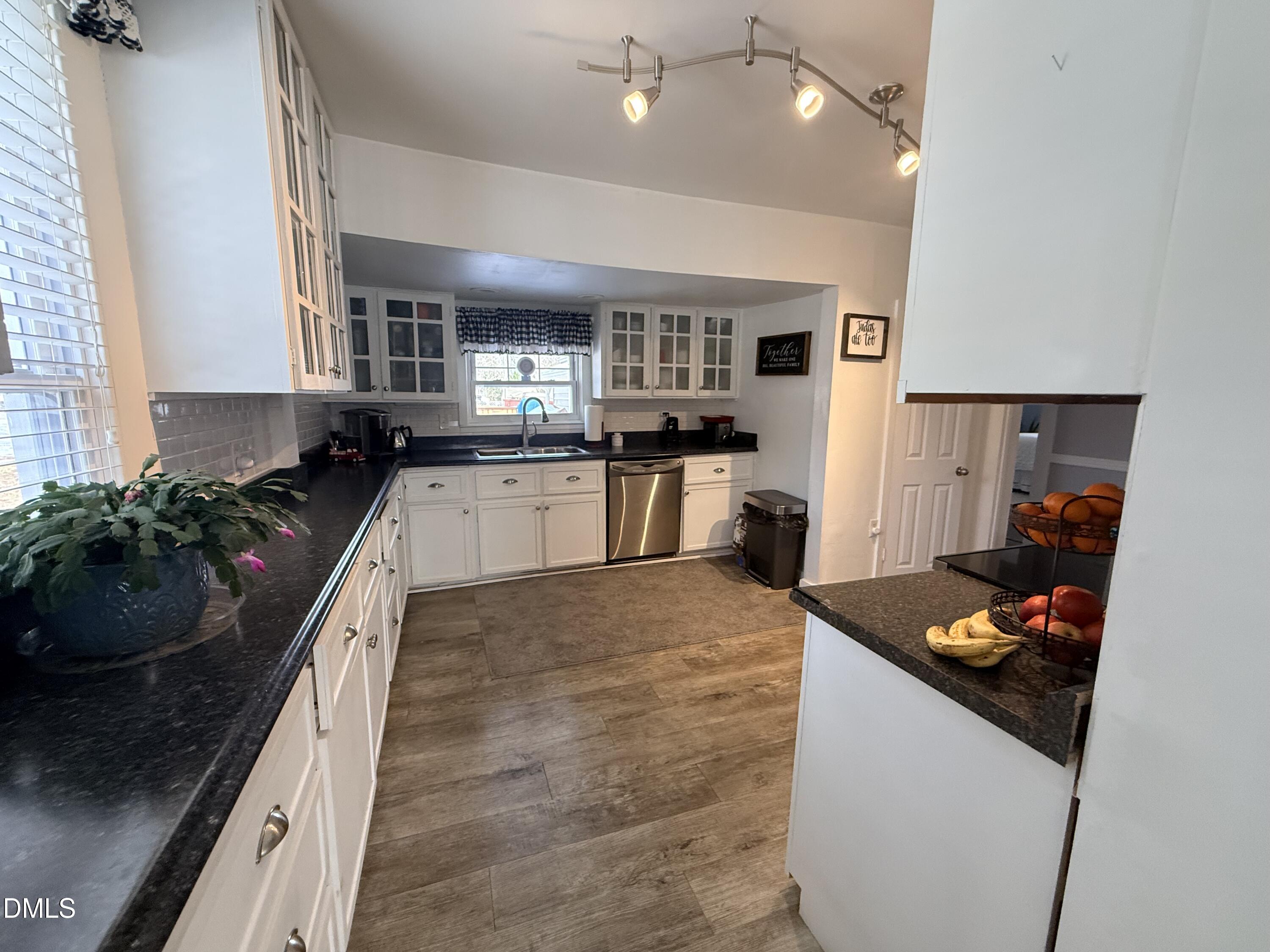 420 Reams Avenue Roxboro, NC 27573 - Photo 22 of 61 IMG_5025