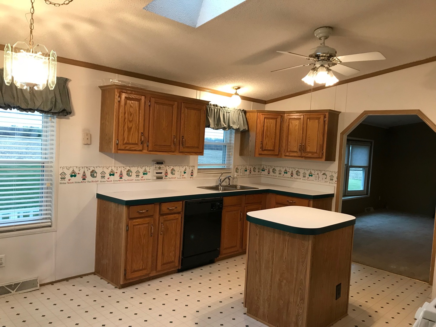4101 East 4th Road Mendota, IL 61342 - Photo 7 of 15