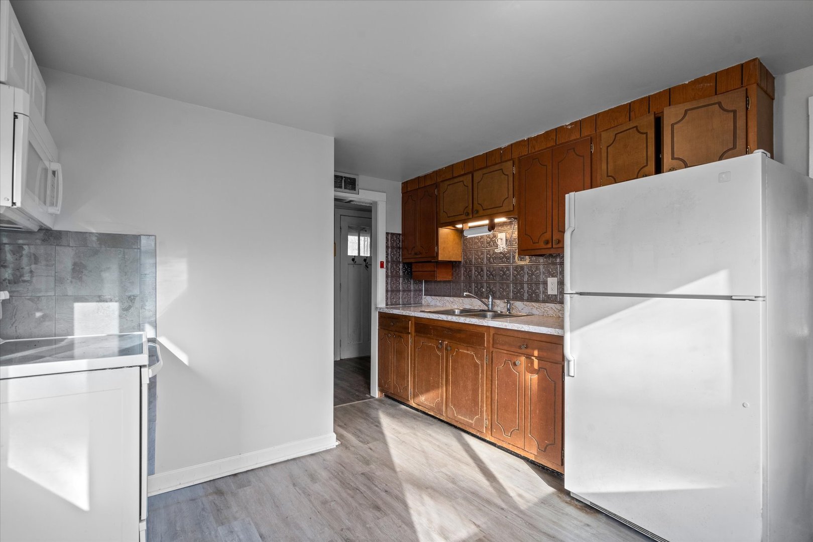 47 2s250 Il Route Elburn, IL 60119 - Photo 8 of 15