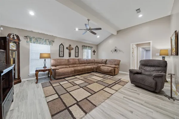 $2,600 | 18823 Cypress Church Road, Cypress, TX 77433