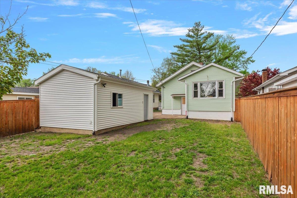 1816 South Lowell Avenue Springfield, IL 62704 - Photo 21 of 24