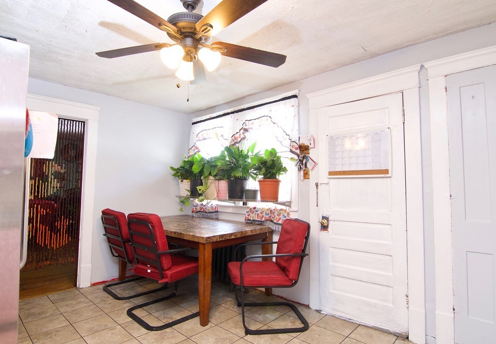 133 Littleton Street Springfield, MA 01104 - Photo 8 of 25 Gallery Image 8