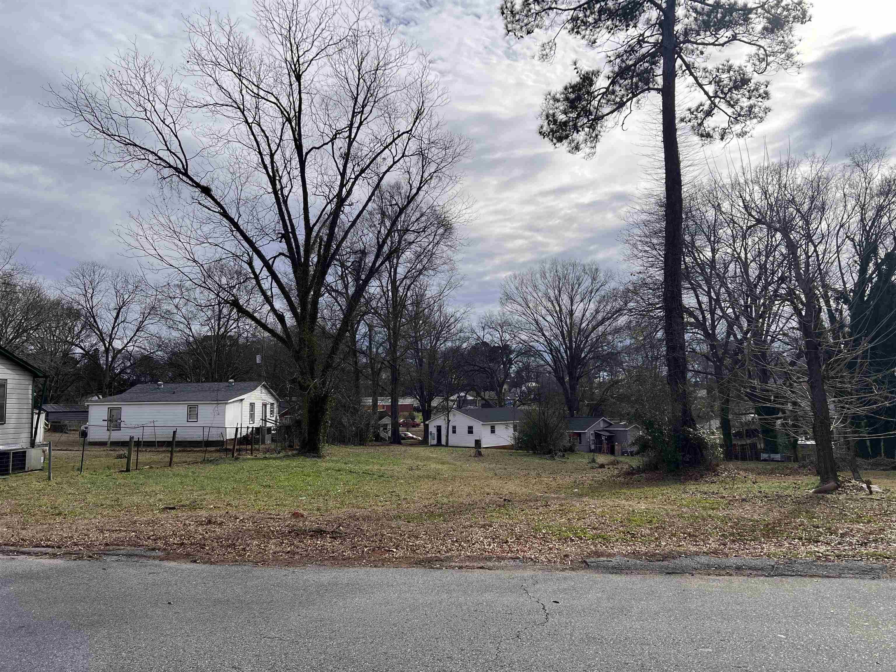 620 Broad Street Gaffney, SC 29341 - Photo 3 of 3