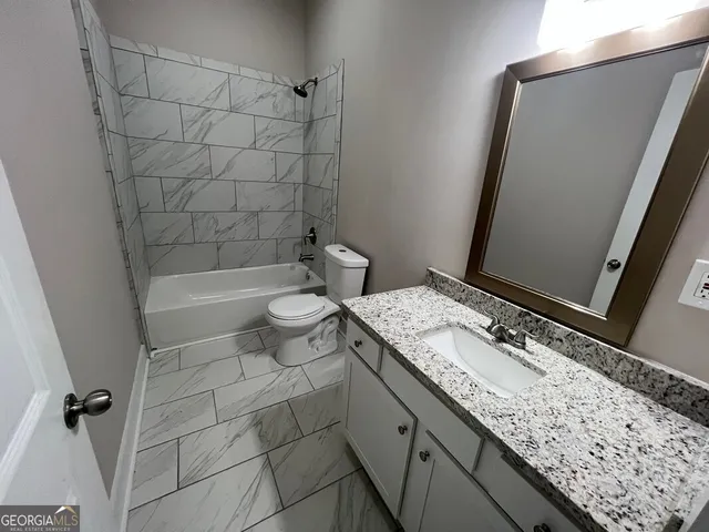 a bathroom with a bathtub