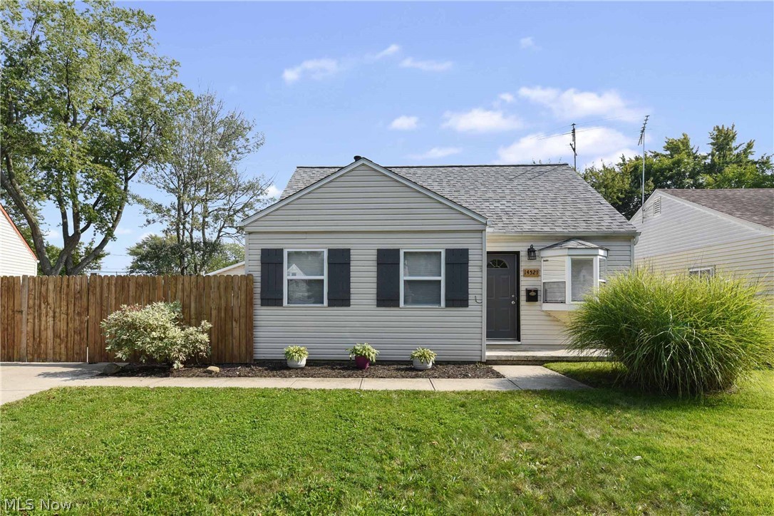 14521 Mission Road Cleveland, OH 44135 - Photo 1 of 29 Gallery Image 1