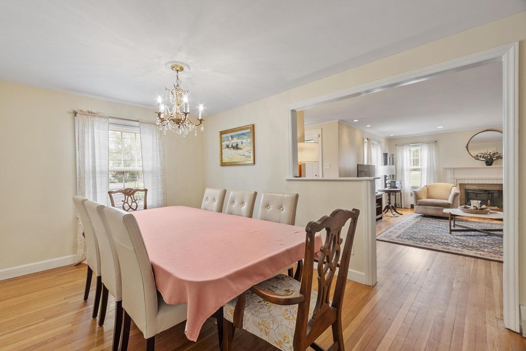 11 Whitla Drive Worcester, MA 01604 - Photo 9 of 32