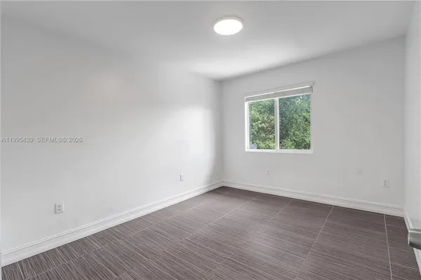 $3,000 | 2132 Northwest 47th Street, Unit 2132, Miami, FL 33142