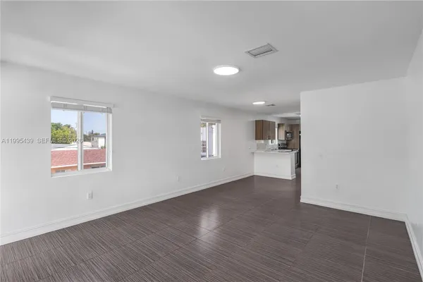 $3,000 | 2132 Northwest 47th Street, Unit 2132, Miami, FL 33142