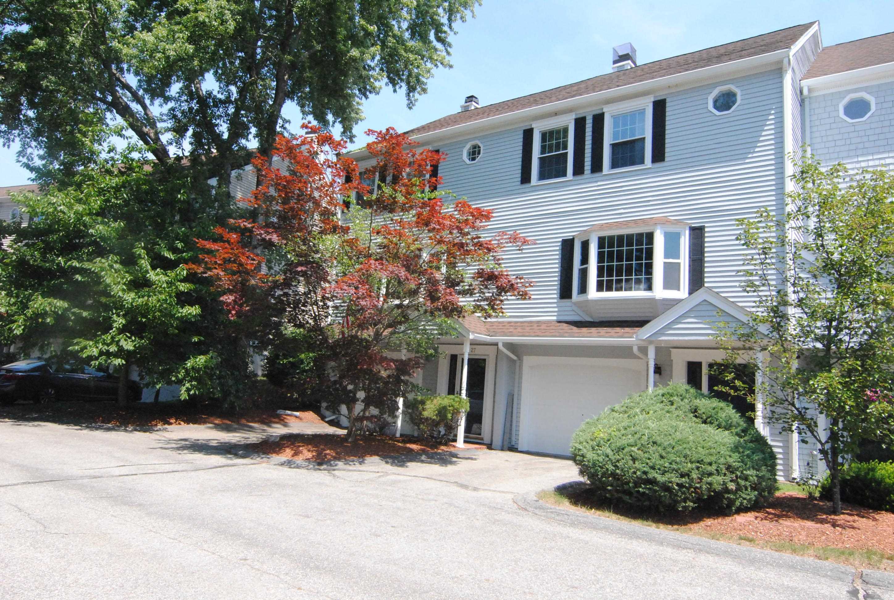 25 Cadogan Way Nashua, NH 03062 - Photo 1 of 22