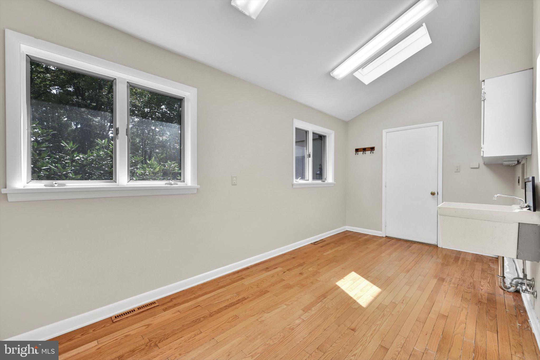 5635 Crone Road Dover, PA 17315 - Photo 14 of 37