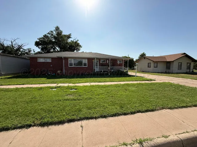 $75,000 | 209 North Bowie Avenue, Tulia, TX 79088