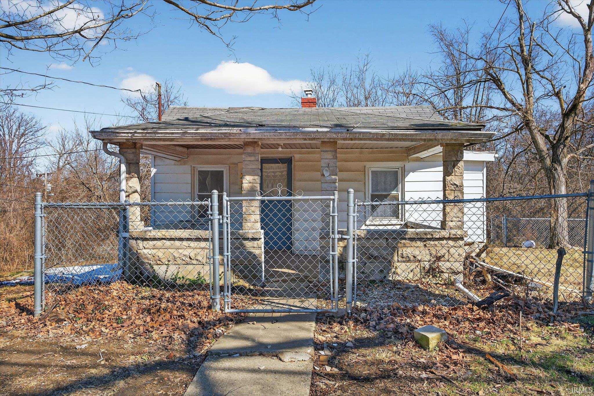 1530 West Arlington Road Bloomington, IN 47404 - Photo 1 of 29