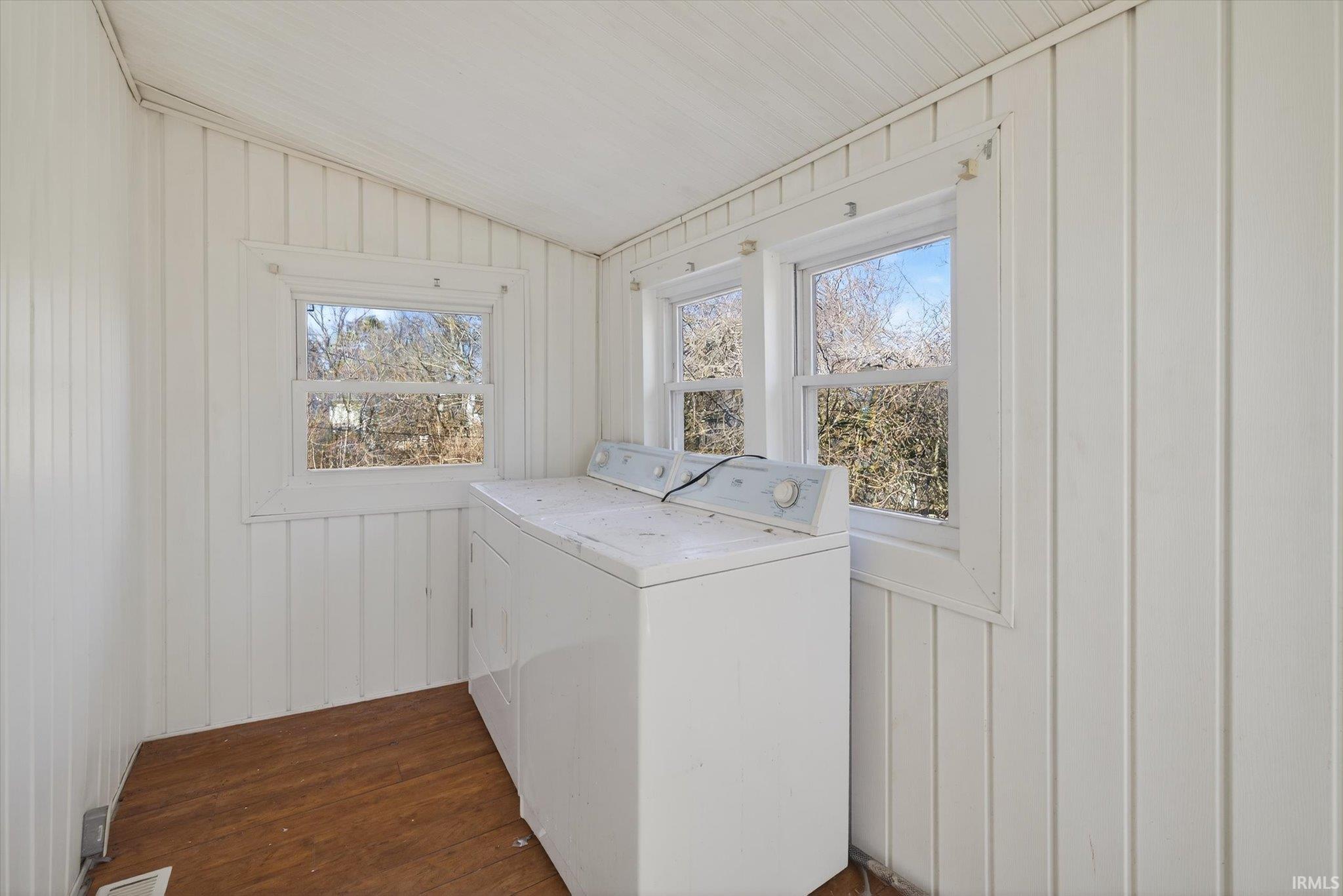 1530 West Arlington Road Bloomington, IN 47404 - Photo 19 of 29