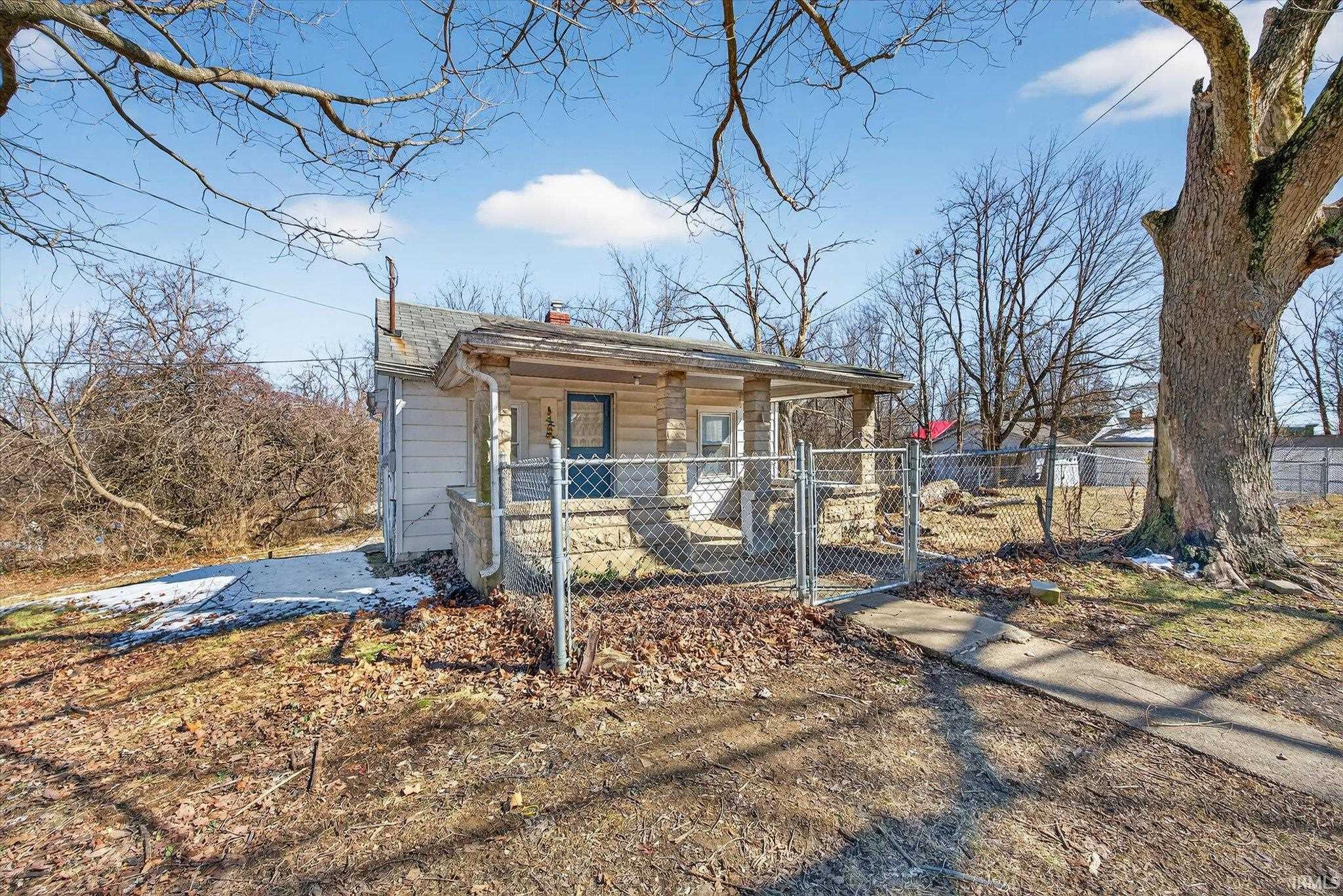 1530 West Arlington Road Bloomington, IN 47404 - Photo 3 of 29