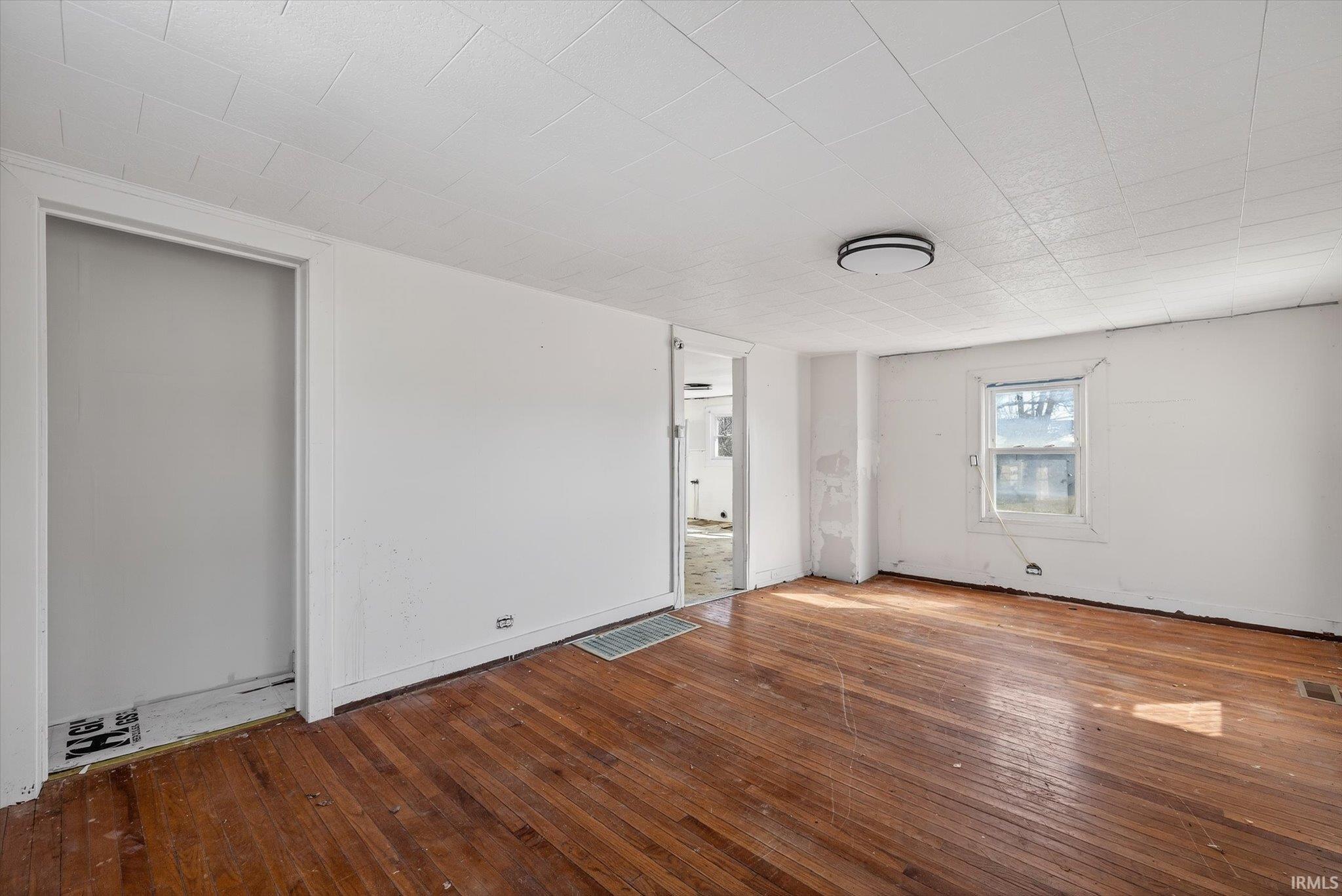 1530 West Arlington Road Bloomington, IN 47404 - Photo 7 of 29