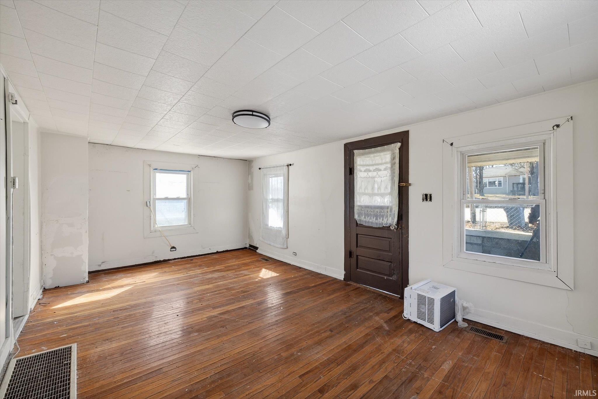 1530 West Arlington Road Bloomington, IN 47404 - Photo 8 of 29