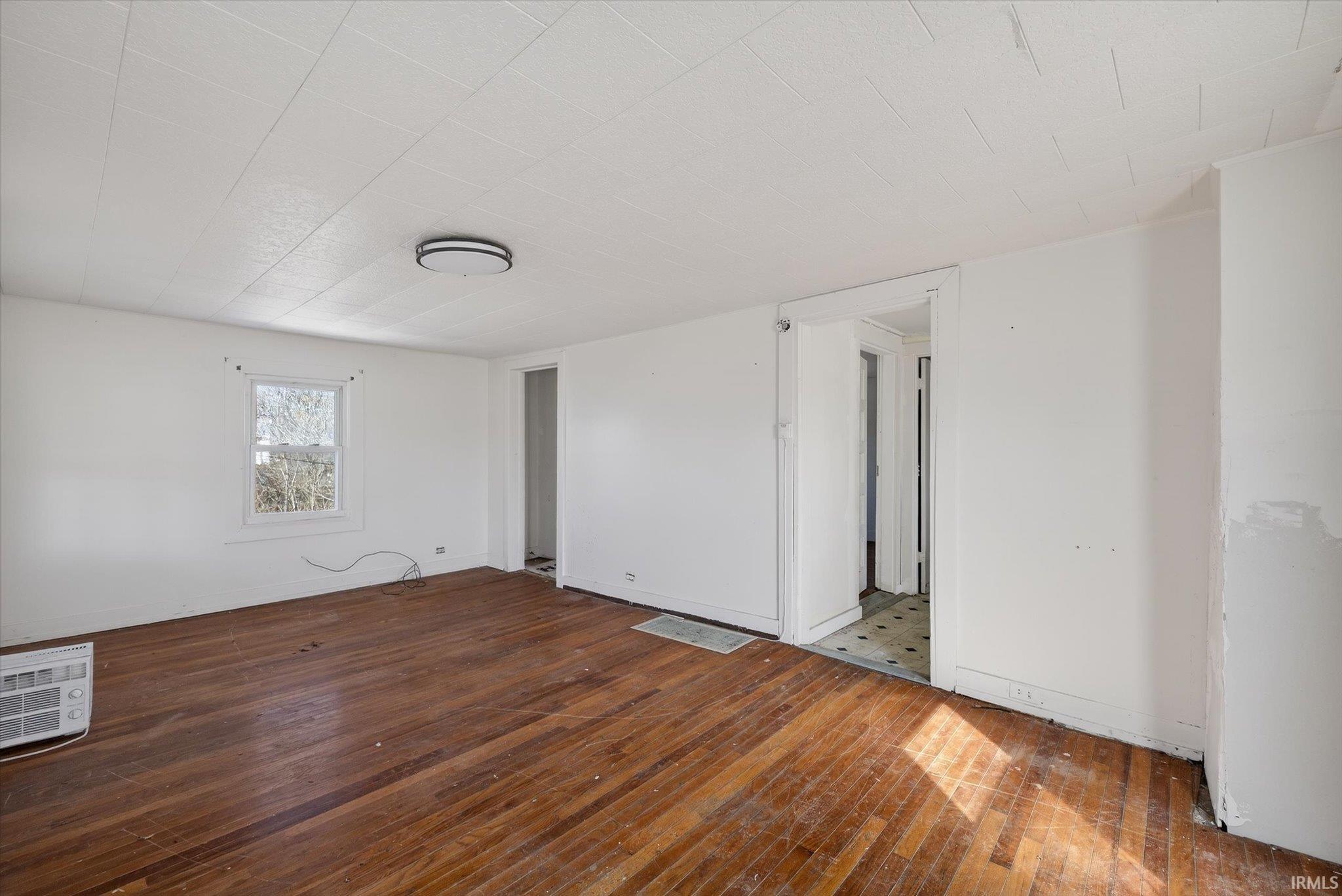 1530 West Arlington Road Bloomington, IN 47404 - Photo 9 of 29