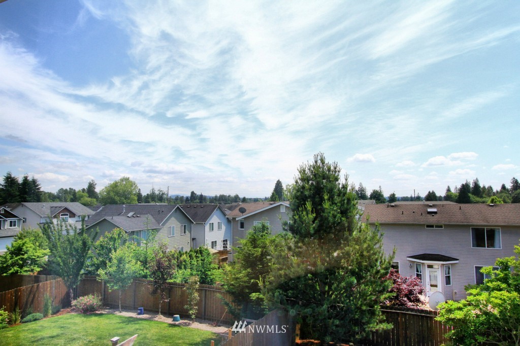 5125 Northeast 5th Street Renton, WA 98059 - Photo 23 of 24