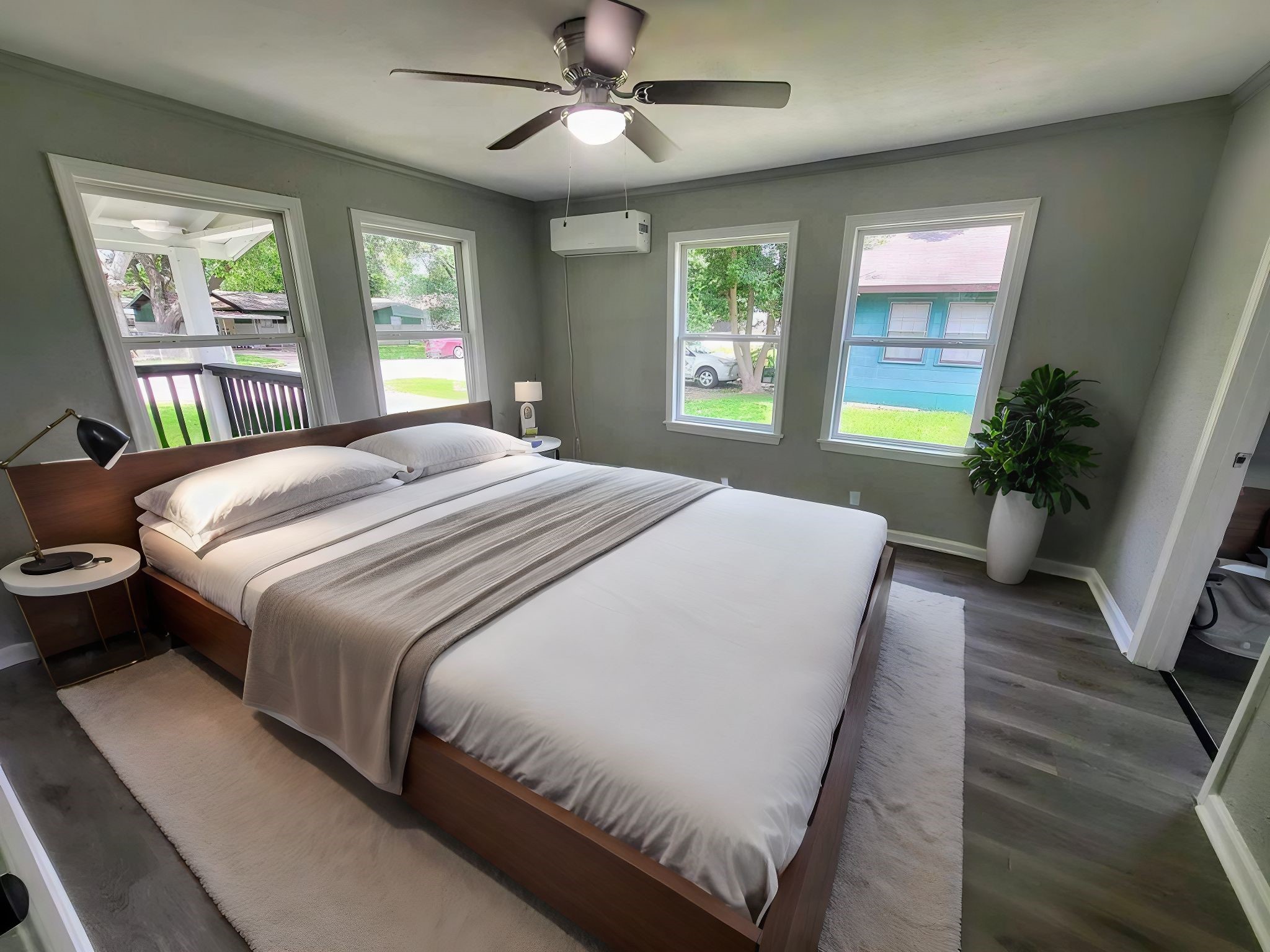 406 East Foley Street Alvin, TX 77511 - Photo 14 of 23 Bedroom 1-Staged