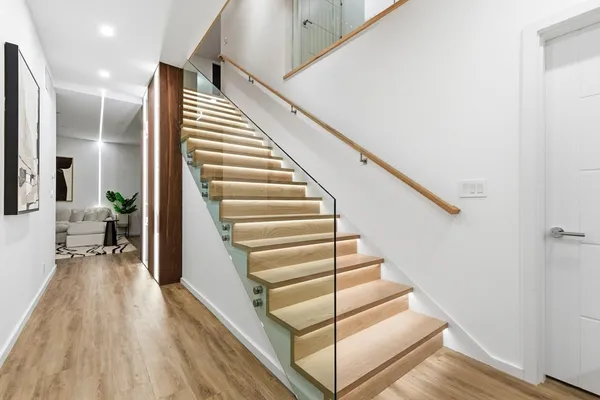 $3,195,000 | 90 Auburndale Avenue, Newton, MA 02465