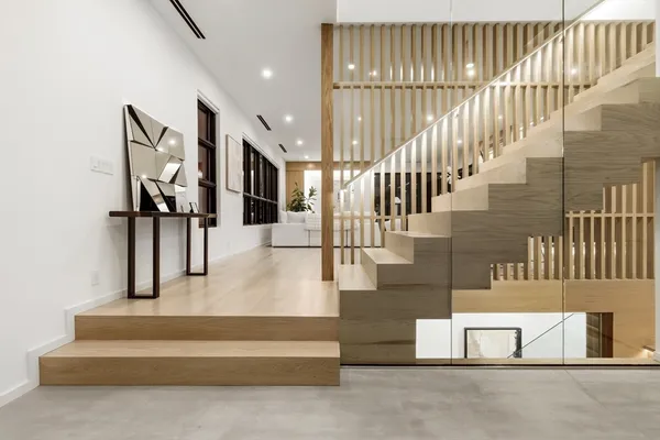 $3,195,000 | 90 Auburndale Avenue, Newton, MA 02465
