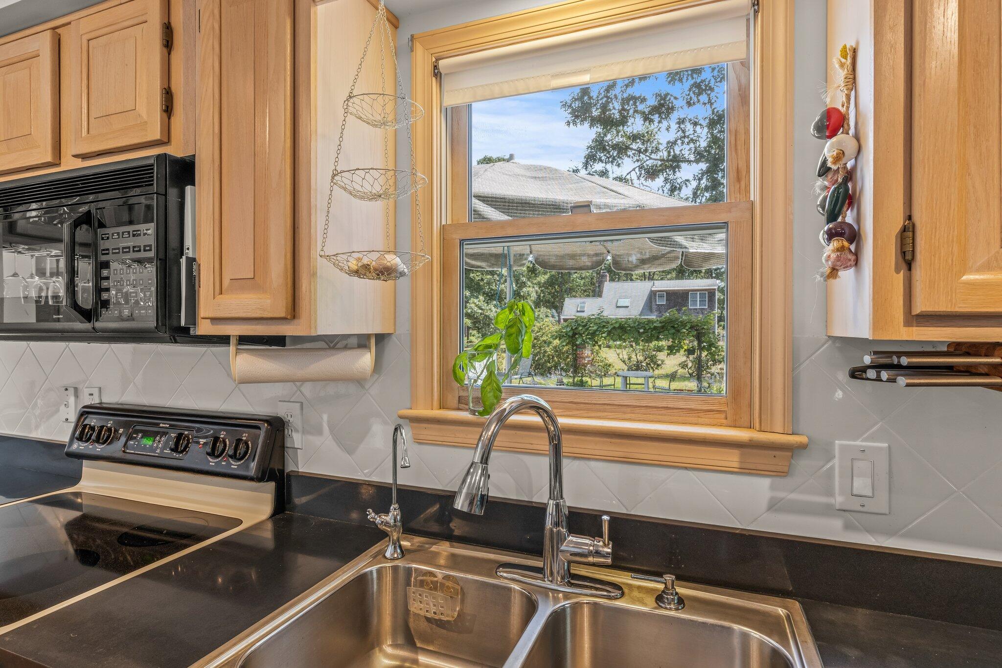 25 Phair Road Eastham, MA 02642 - Photo 11 of 46 8