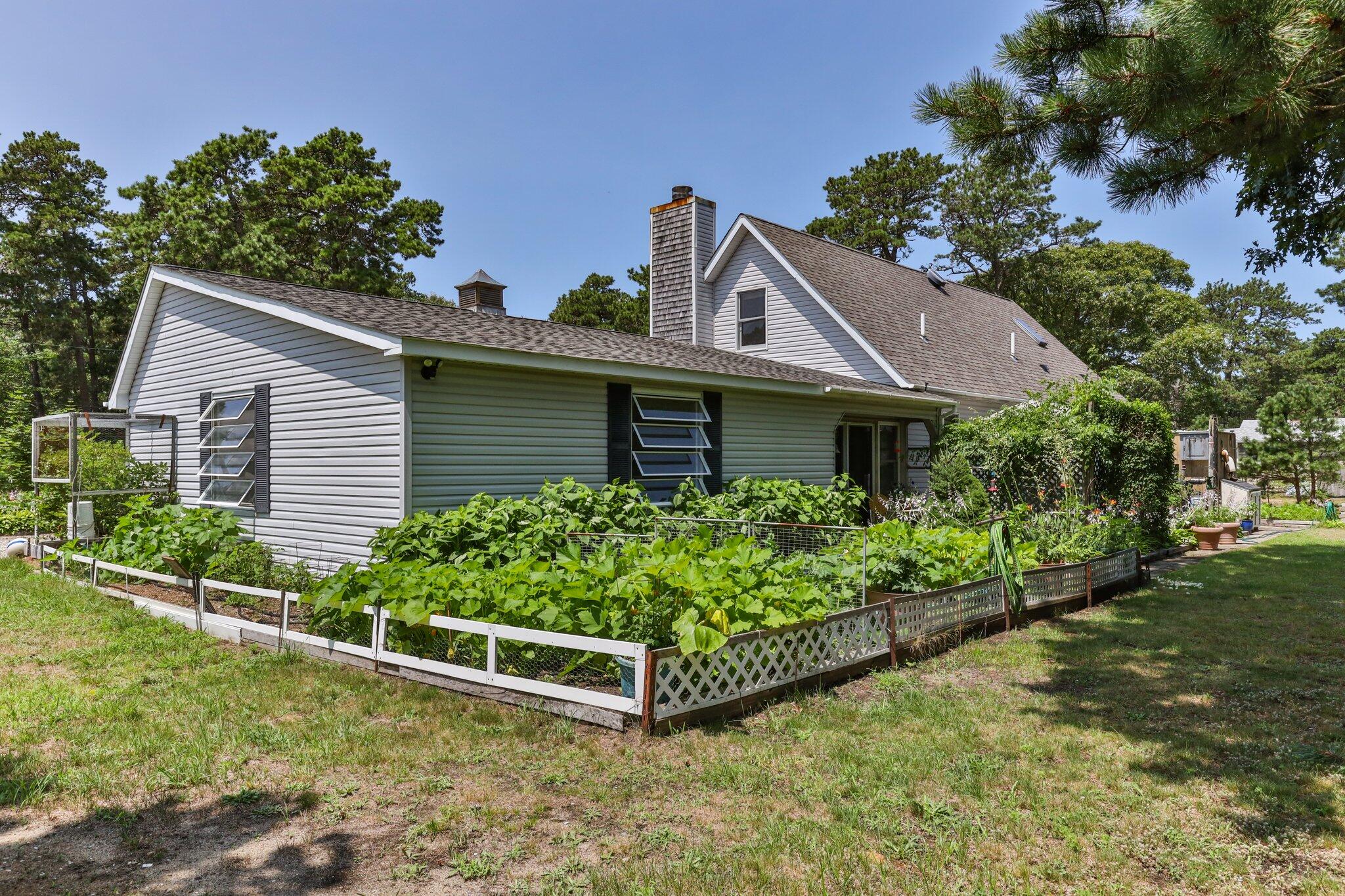 25 Phair Road Eastham, MA 02642 - Photo 43 of 46 34