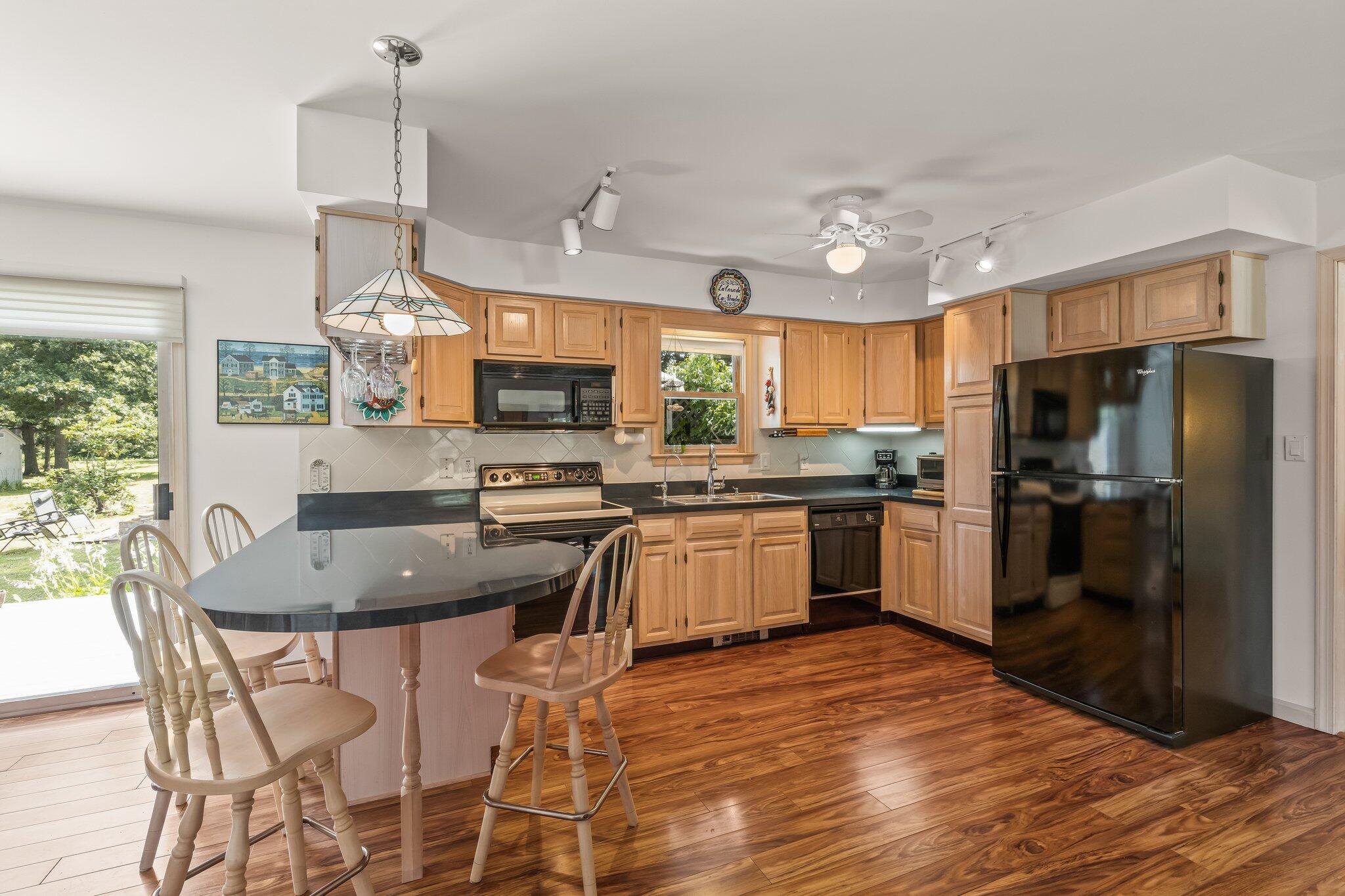 25 Phair Road Eastham, MA 02642 - Photo 10 of 46 7