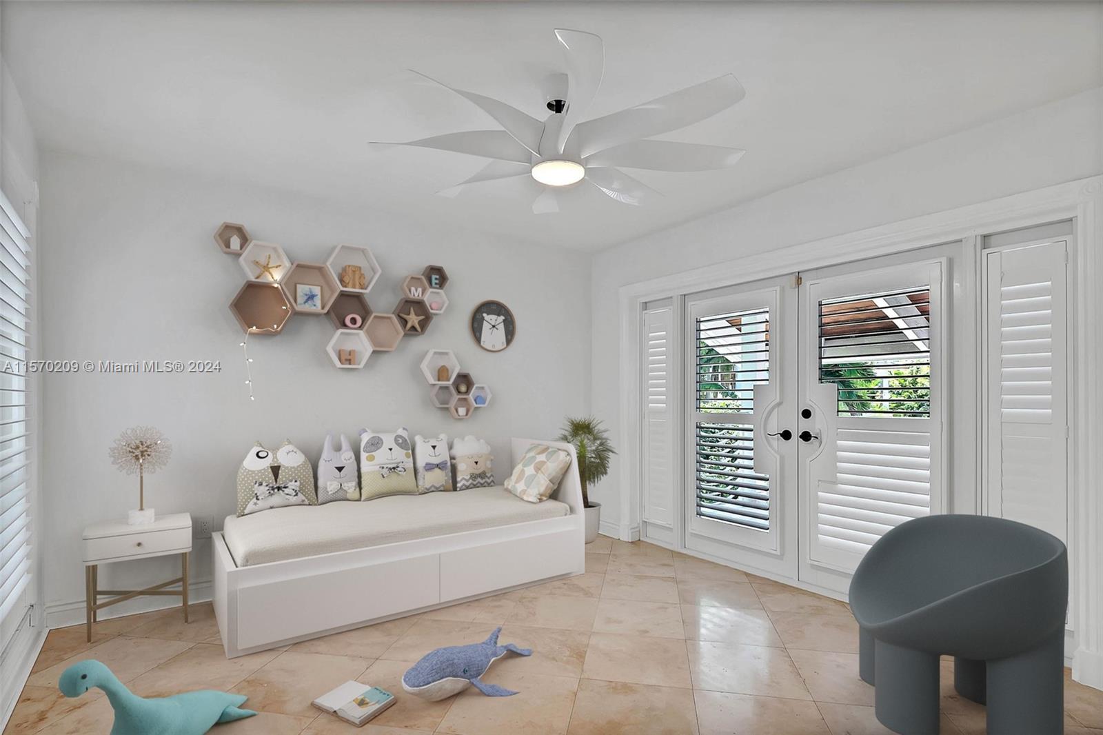 3620 Curtis Lane Miami, FL 33133 - Photo 14 of 33 a living room with furniture and a window