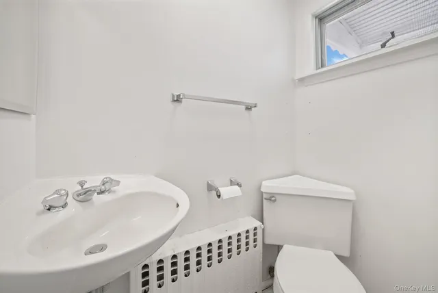 $785,000 | 36 Longview Avenue, White Plains, NY 10605