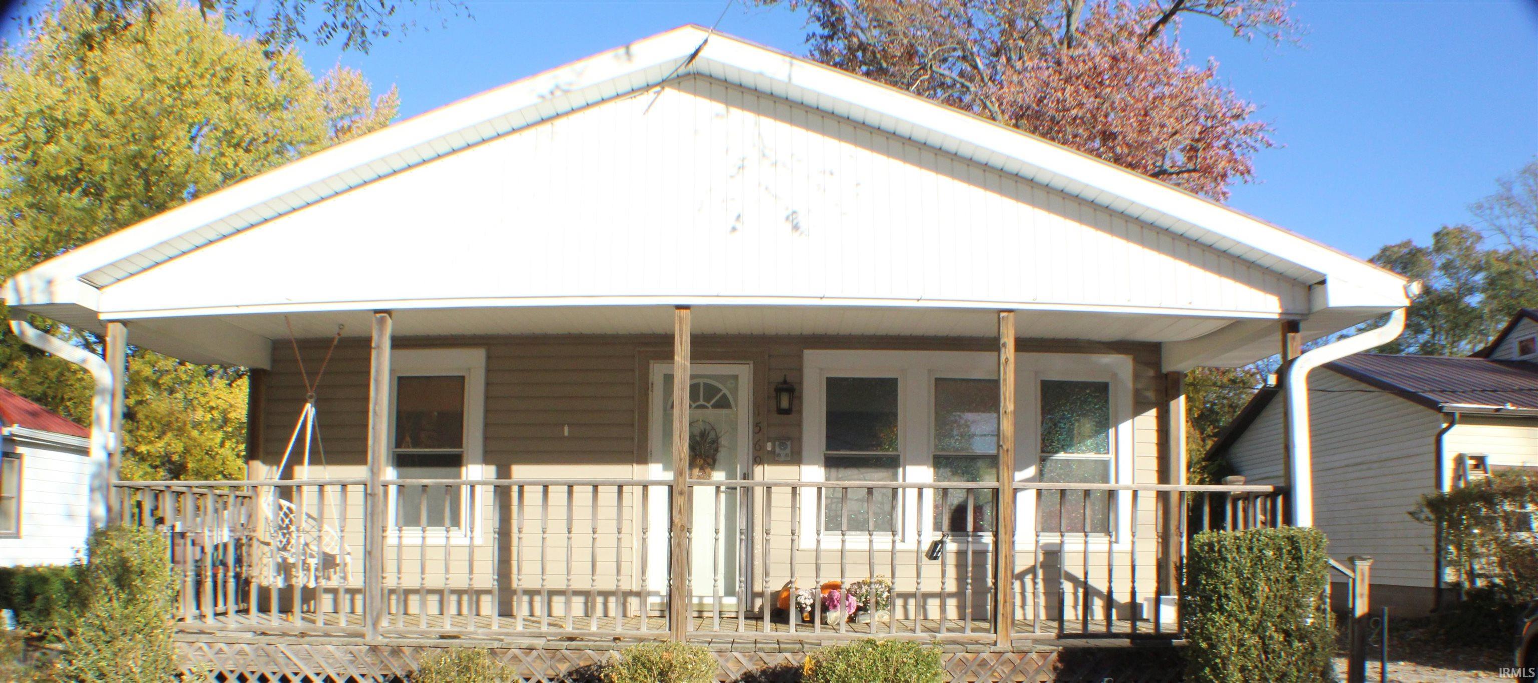 1569 Vernon Street Wabash, IN 46992 - Photo 1 of 18