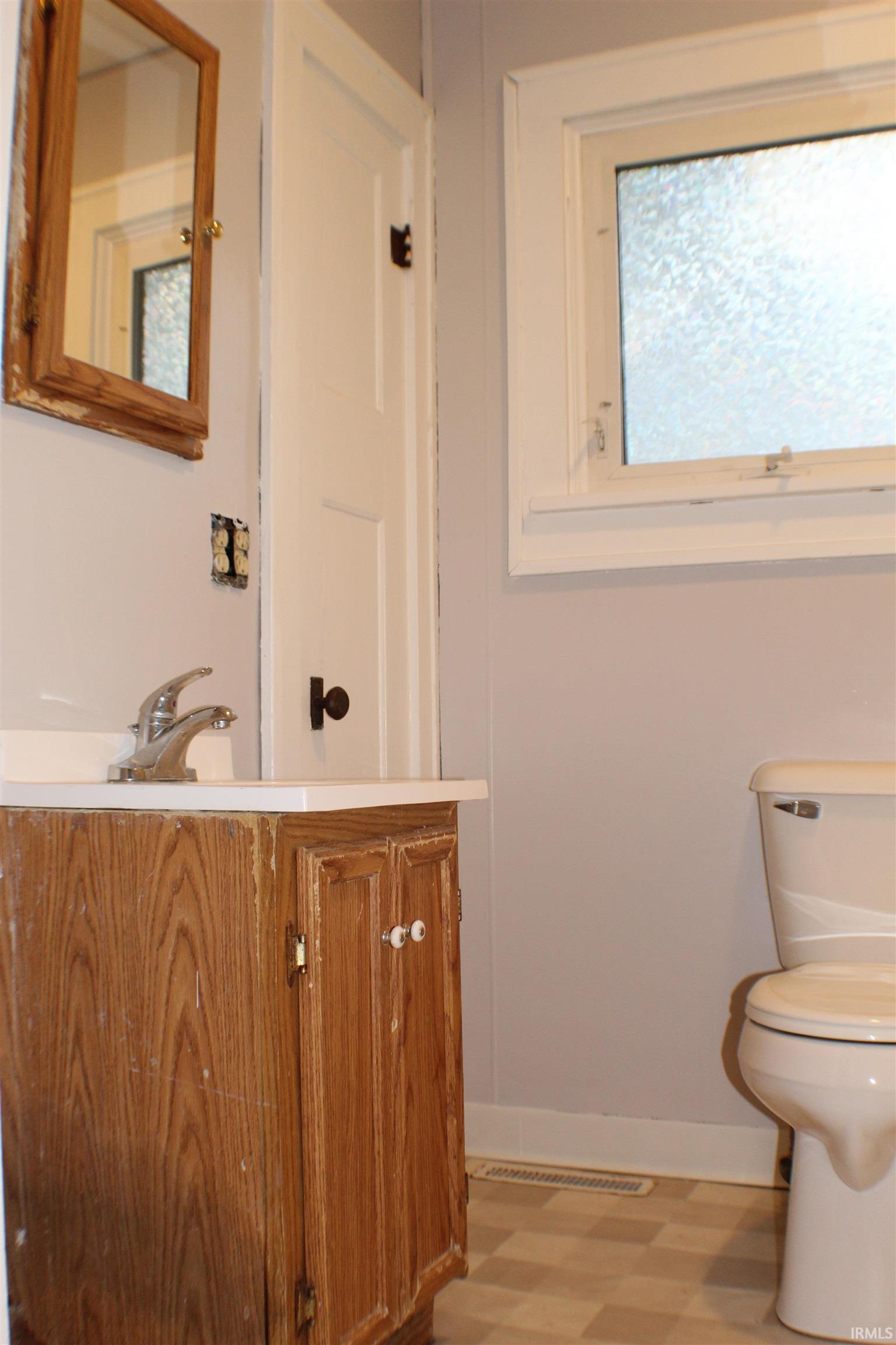 1569 Vernon Street Wabash, IN 46992 - Photo 15 of 18