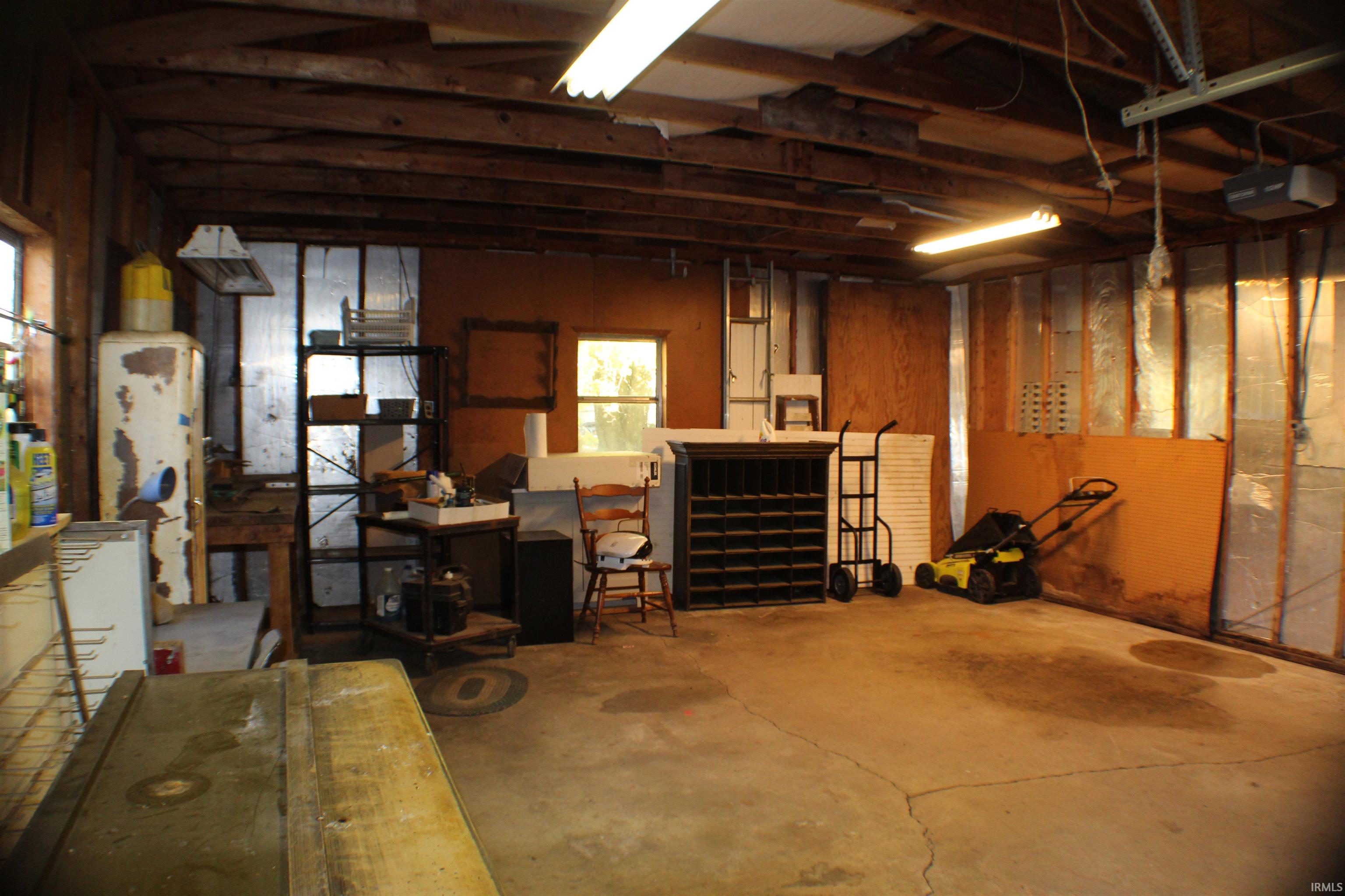 1569 Vernon Street Wabash, IN 46992 - Photo 7 of 18