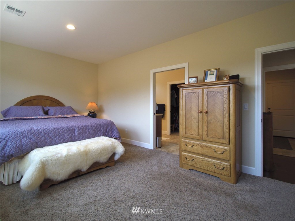 71 Jara Way Sequim, WA 98382 - Photo 12 of 25 Gallery Image 12