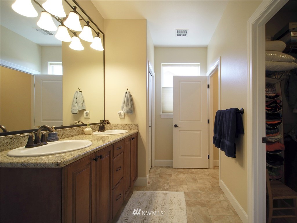 71 Jara Way Sequim, WA 98382 - Photo 13 of 25 Gallery Image 13