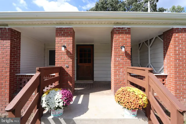 $2,100 | 9540 Greenfield Road, La Plata, MD 20646