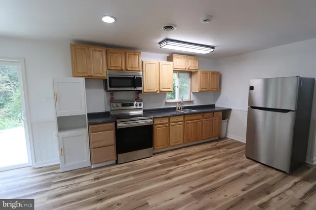 $2,100 | 9540 Greenfield Road, La Plata, MD 20646