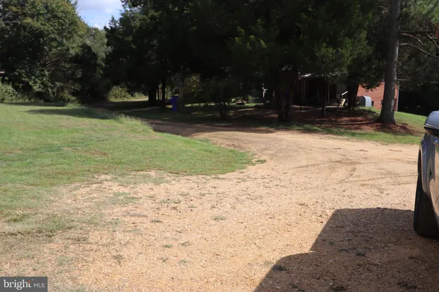 $2,100 | 9540 Greenfield Road, La Plata, MD 20646